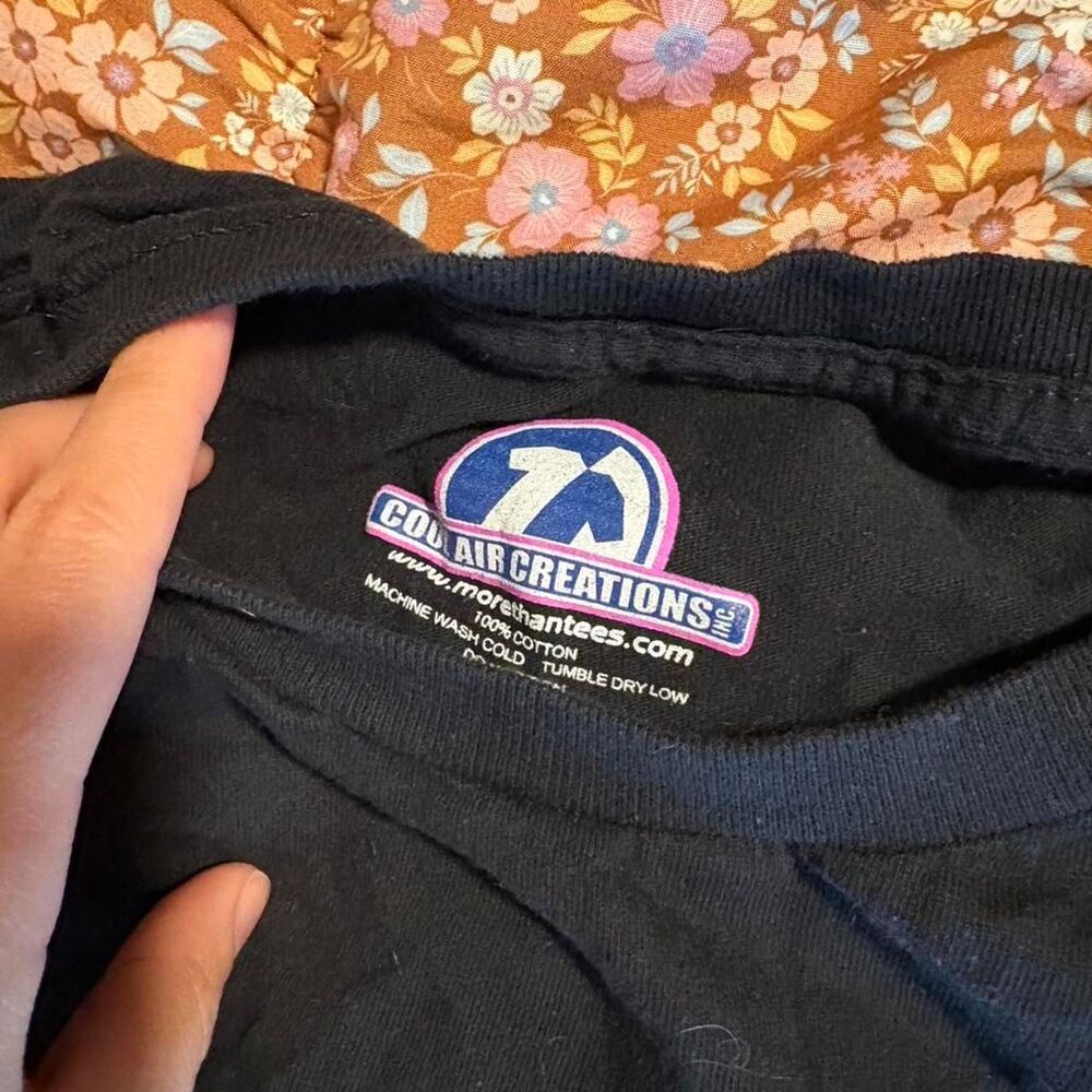 Women's Black T-shirt - Picture 2 of 3